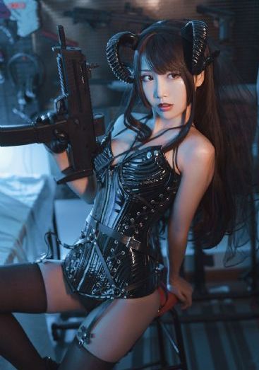 日本少妇玉足foot销魂翘腚_BD国语在线观看高清